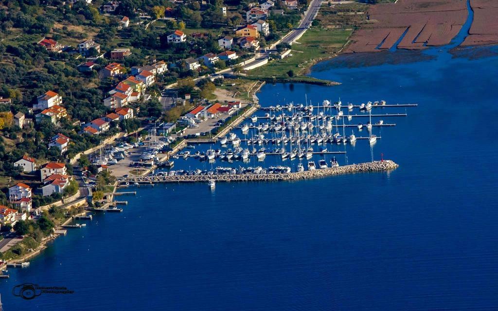 Apartments Olivera Supetarska Draga Dış mekan fotoğraf