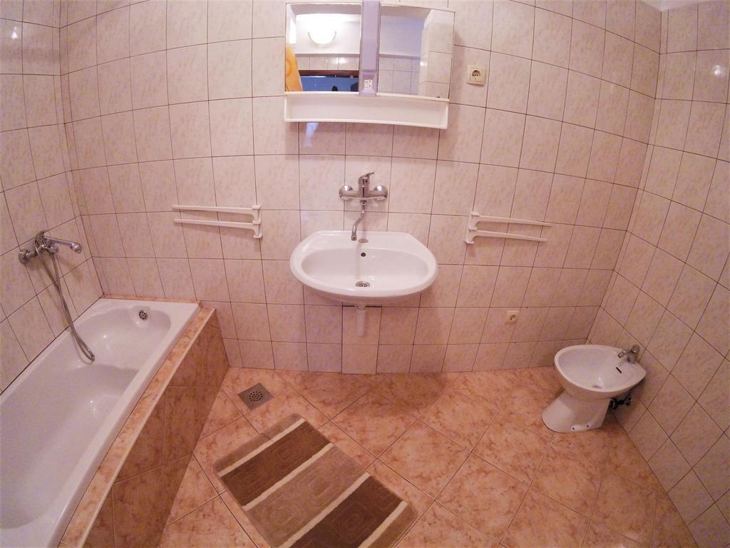 Apartments Olivera Supetarska Draga Dış mekan fotoğraf