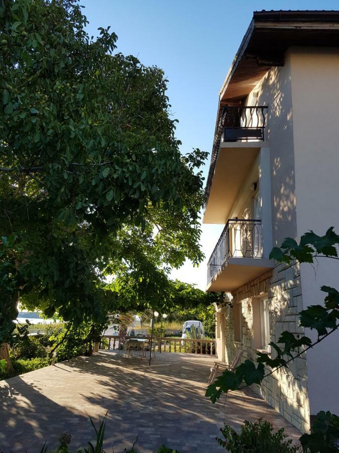 Apartments Olivera Supetarska Draga Dış mekan fotoğraf