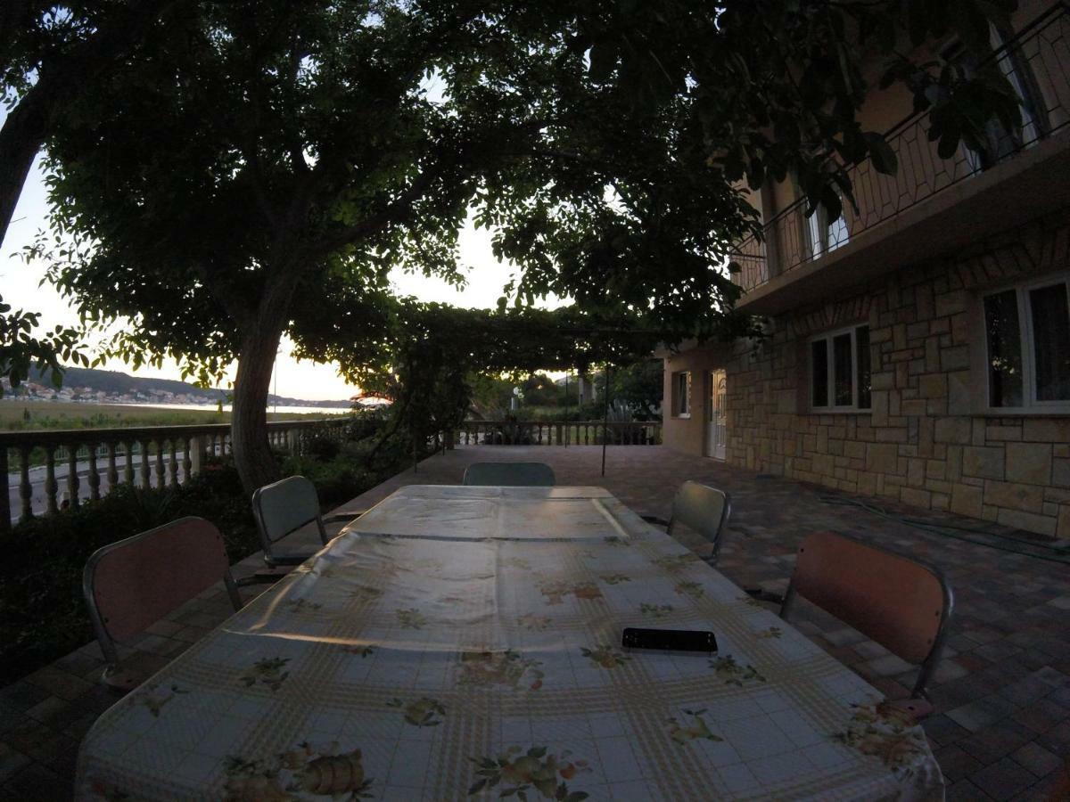 Apartments Olivera Supetarska Draga Dış mekan fotoğraf